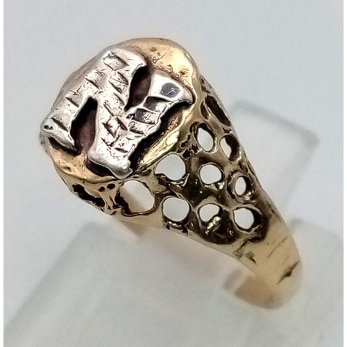 1099 - 9K YELLOW GOLD INITIAL N RING, WEIGHT 1.6G SIZE L