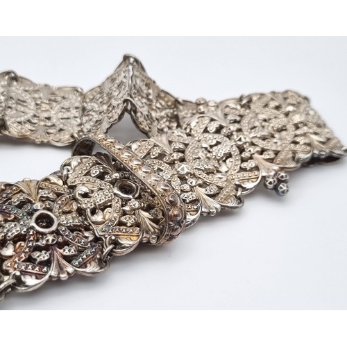 1486 - A Wonderfully Crafted Antique Solid Silver Continental Victorian Belt. 75cm length. 188g total weigh... 