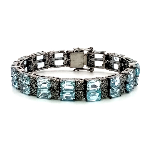 1488 - Blue Topaz and Rose Cut Diamond Bracelet in 925 Silver, Length 18cm, Total Weight 34.7 grams