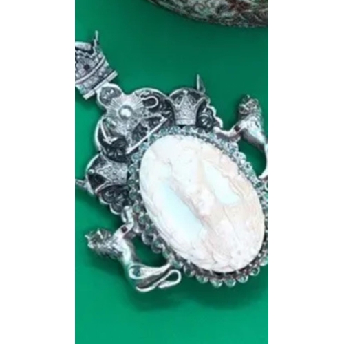 674 - A extraordinary large Persian solid silver diamond and Emerald pearl pendent Mohamad Reza Shah Pahla... 