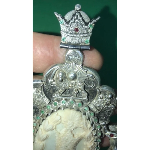 674 - A extraordinary large Persian solid silver diamond and Emerald pearl pendent Mohamad Reza Shah Pahla... 