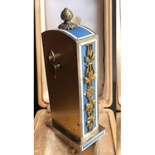 935 - A Russian silver and enamel diamond miniature clock 

HEIGHT ::: 10.7 cm

Length&width. :::: 4.9 by ... 