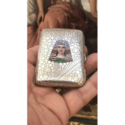 1119 - A 20th century European rare silver and enamel pearl cigarette case c.1920

Fully hallmarked 
Stunni... 