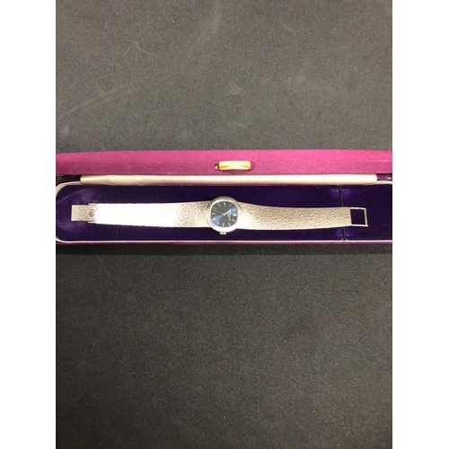 1269 - Patek Philippe 18k white solid gold womens watch 

Fully working 
Stunning condition 
Weight 62.8 gr... 