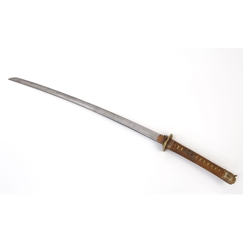 264 - A WW2 Japanese Army Officers Katana Sword. The tang bears markings of the armoury makers signature e... 