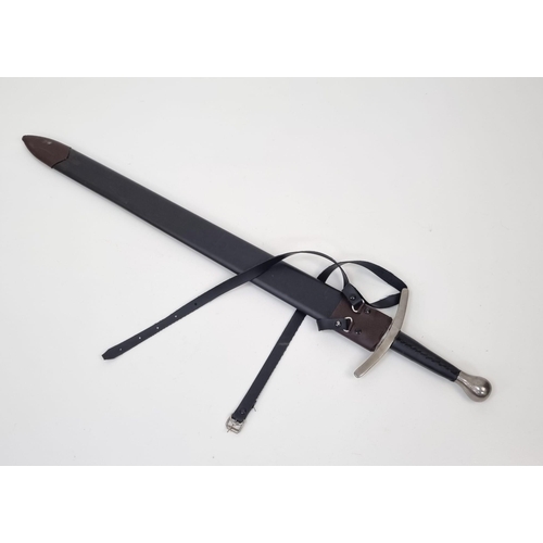 829 - Superb Condition Medieval Re-enactment Quality Broadsword, Steel Blade and Pommel 1metre Length Doub... 