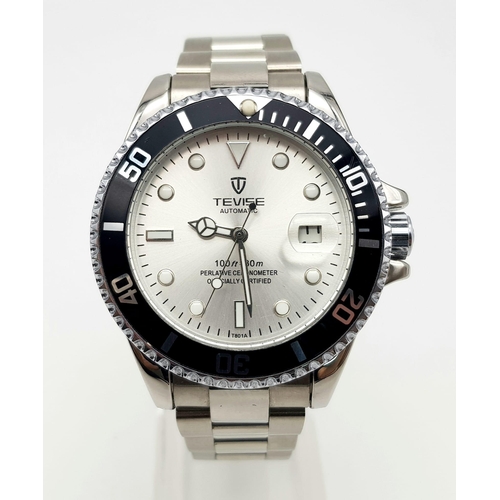 1316 - A Tevise Automatic Gents Watch. Stainless steel strap and case - 42mm. Skeleton back. Silver tone di... 