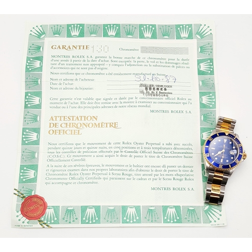 44 - A Rolex Stainless Steel and Gold Submariner Gents Watch. Steel/gold strap and case - 40mm. Automatic... 