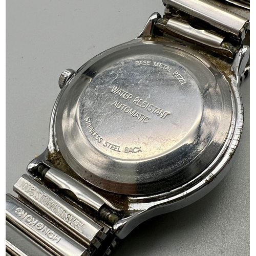 753 - TIMEX AUTOMTIC EXPANDING BRACELET WATCH WORKING A/F