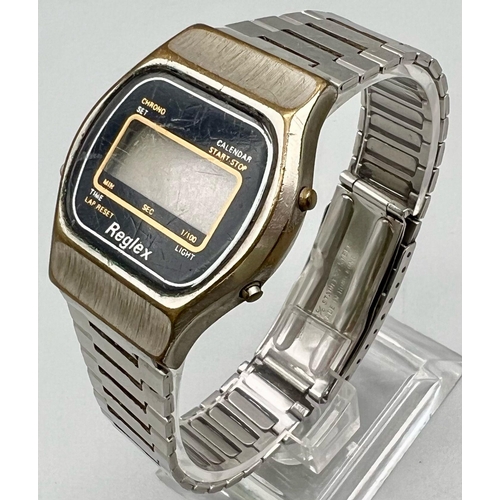 985 - A REGLEX DIGITAL WATCH A/F. 17CM STRAP LENGTH