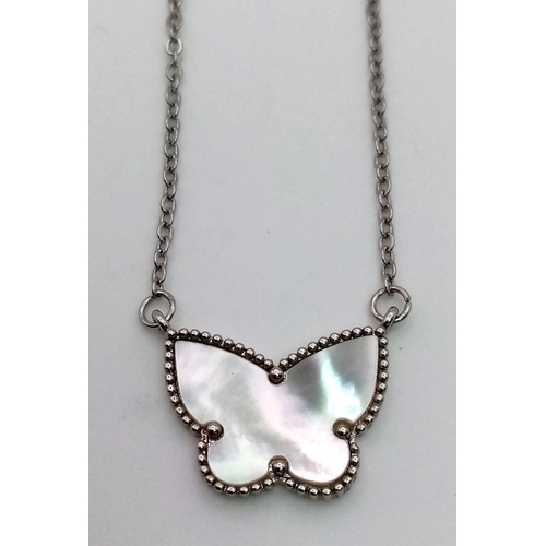 824 - BUTTERFLY PENDANT WITH MOTHER OF PEARL INLAY ON EXPANDABLE NECKLACE 2.8G