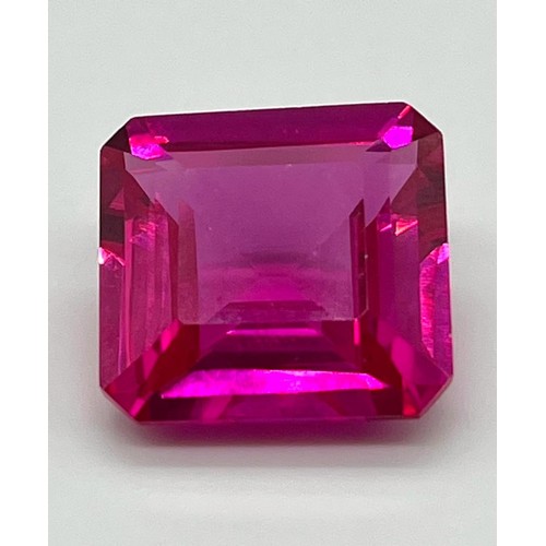 981 - A 30ct Princess-Cut Ruby Red Coloured Gemstone. 16 x 16mm. No certificate so as found.