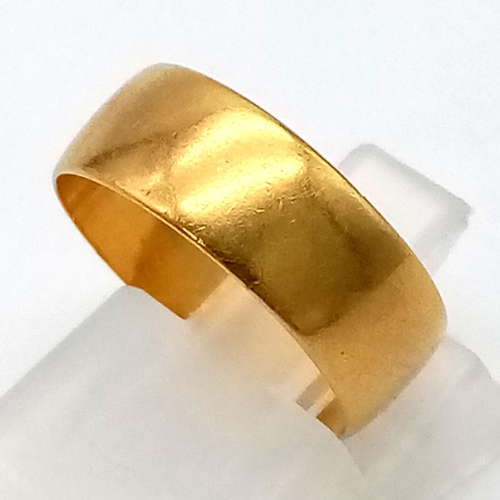 150 - A 22K Yellow Gold Band Ring. Size J 1/2. 3.32g