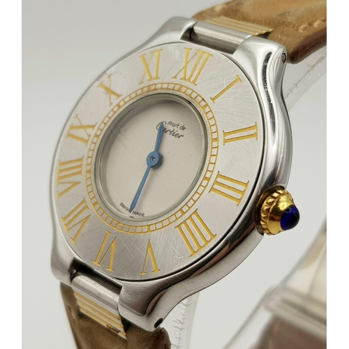 285 - A Must de Cartier Ladies Quartz Watch. Original leather strap. Case - 27mm. Roman numeral bezel. Sma... 