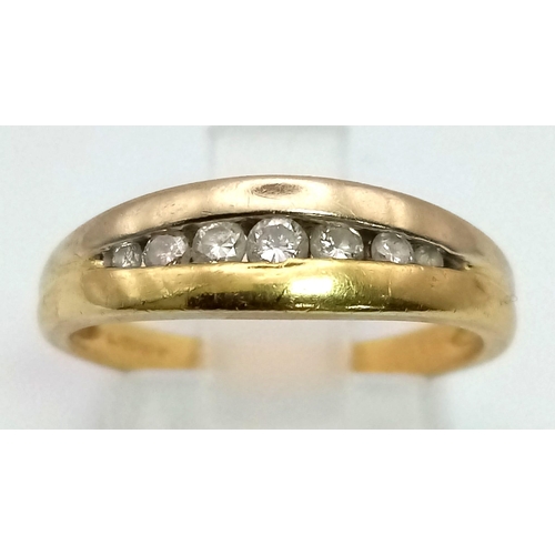 391 - AN 18K YELLOW GOLD DIAMOND 1/2 ETERNITY RING. 0.15CT. 3.3G. SIZE M