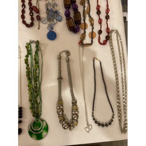 299 - Tabletop full of quality NECKLACES,BRACELETS and BANGLES. To include marks and spencer,next, etc.Ple... 