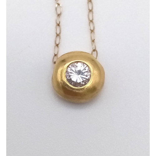 449 - An 9K Yellow Gold Disappearing Necklace with 18K Yellow Gold Diamond Pendant - 0.30ct - I-VS. 1.56g