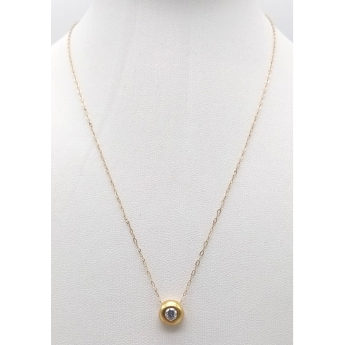 449 - An 9K Yellow Gold Disappearing Necklace with 18K Yellow Gold Diamond Pendant - 0.30ct - I-VS. 1.56g