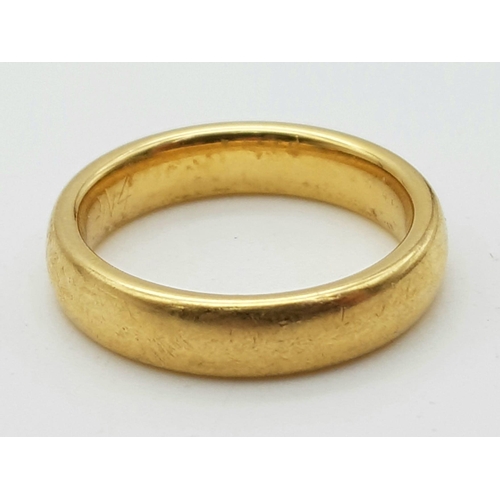 22 - A Vintage 18K Yellow Gold Band Ring. Size K 1/2. 6.51g.