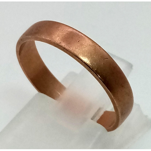 1033 - A Vintage 9K Rose Gold Band Ring. Size O 1/2. 2.32g