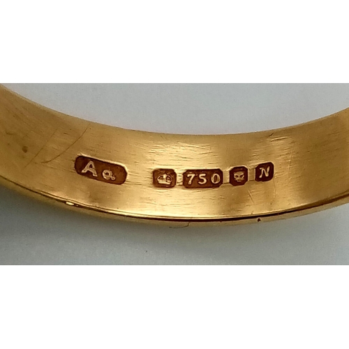 183 - An 18K Yellow Gold Band Ring. Size Q 1/2. 4.4g. Ref: 5-550.