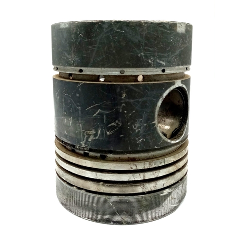 673 - WW2 German Aircraft/Tank Piston Dated 1938. Made by: Mahie.