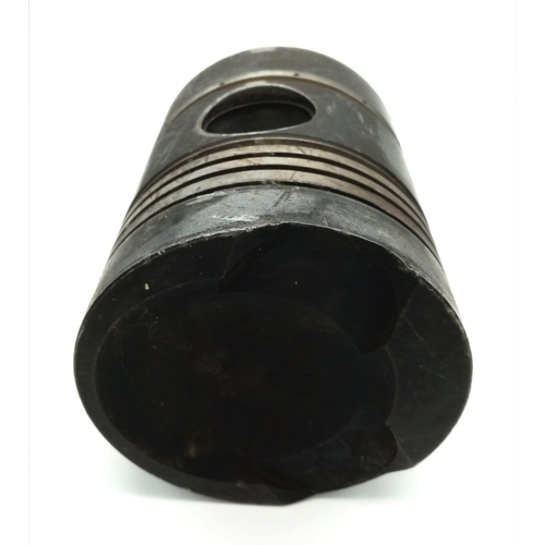 673 - WW2 German Aircraft/Tank Piston Dated 1938. Made by: Mahie.