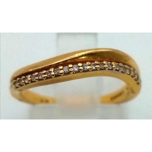 920 - A 21k Yellow Gold White Stone Wave Ring. Size J. 3.4g total weight. Ref: 1-10081.