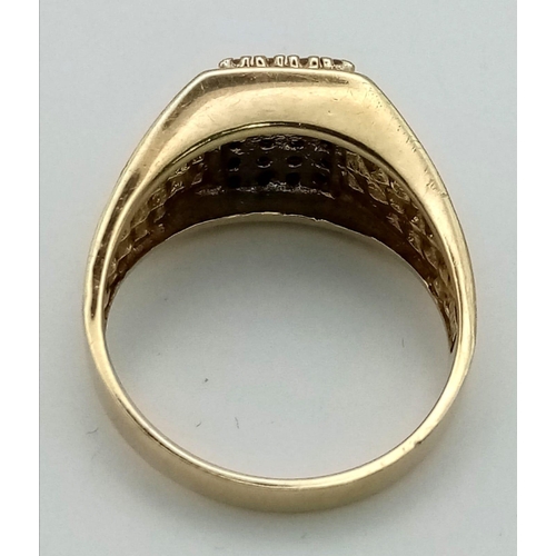 668 - A 9K Yellow Gold Stone Set Gents Signet Ring. Size W. 8g total weight. Ref: 5-0581 (5-558)