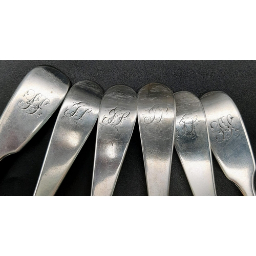 159 - Six Antique Queen Victoria Era Spoons. Hallmarks for London 1845. Two sizes - 21 and 17cm. Total sil... 