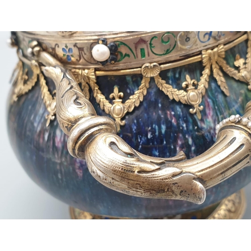 1049 - A beautifully crafted antique 19th century Austro-Hungarian silver gilt and enamel vase, c.1890.
Mar... 