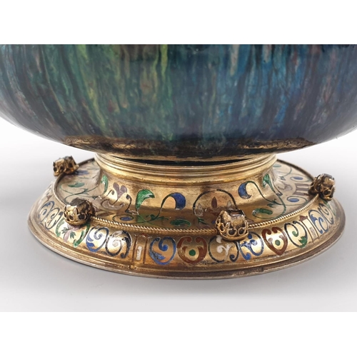 1049 - A beautifully crafted antique 19th century Austro-Hungarian silver gilt and enamel vase, c.1890.
Mar... 