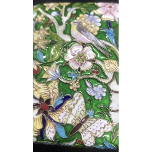 1112 - A RARE COLOUR SUPERB SOLID SILVER GOLD GILT CLOISONNE ENAMEL CIGARETTE CASE.
Amazing condition!

Ful... 