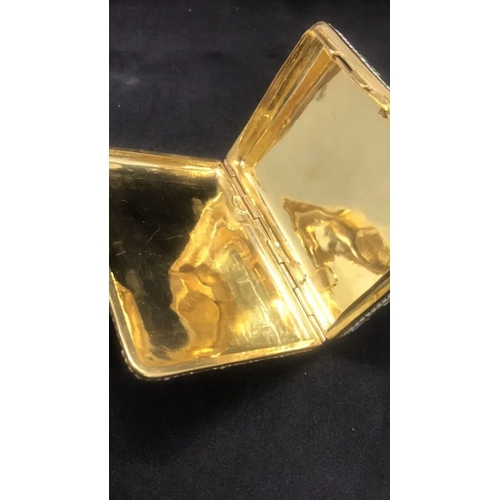 1112 - A RARE COLOUR SUPERB SOLID SILVER GOLD GILT CLOISONNE ENAMEL CIGARETTE CASE.
Amazing condition!

Ful... 