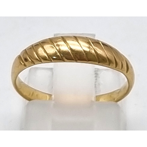 617 - A Mixed Lot of As Found Gold. 22k gold chain (kink) - 8.9g. 18k gold ring (slightly bent) - 2.4g. 18... 