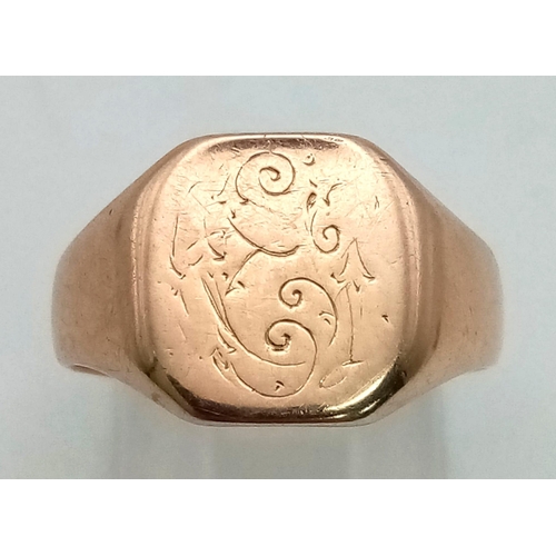 671 - 9k rose gold signet ring. 4.6g, size P.