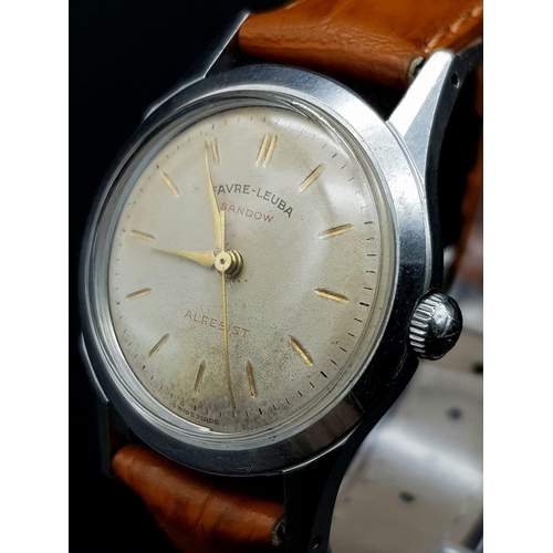 814 - A Vintage Favre-Leuba Sandow Watch. Brown leather strap. Steel case - 32mm. Mechanical movement in w... 