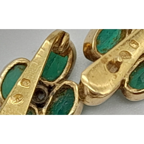 793 - 18K YELLOW GOLD EMERALD SET EARRINGS.
WEIGHS 3G