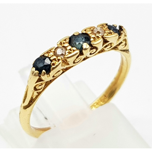 750 - 18K YELLOW GOLD VINTAGE 5 STONE DIAMOND AND SAPPHIRE RING.
WEIGHS 2.6G
SIZE M