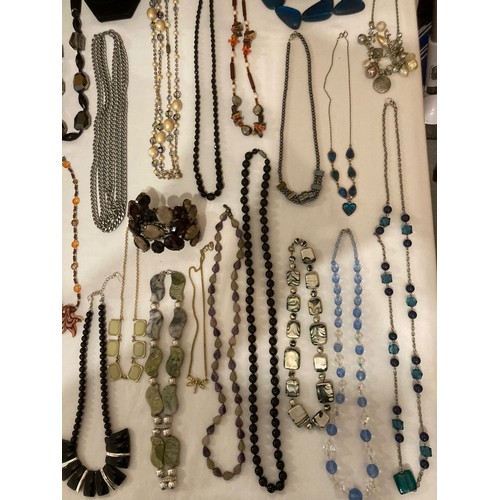 539 - An enormous selection of quality costume Jewellery. To include necklaces from Marks & Spencer, Next ... 