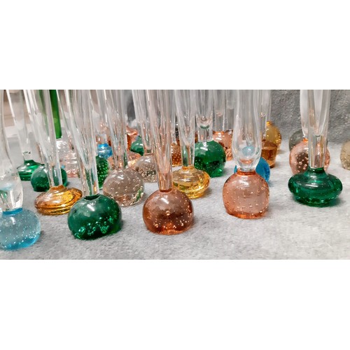 884 - A collection of 40 vintage controlled bubble vases. In a variety of colours, shapes and sizes