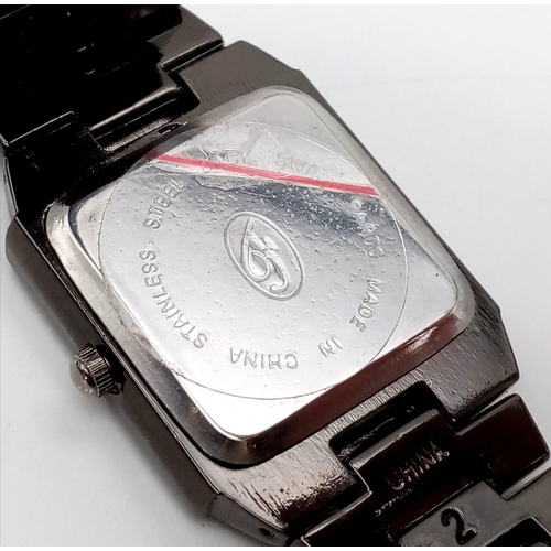 995 - A Fondini Gents Quartz Watch. As new, but needs a battery, so a/f.