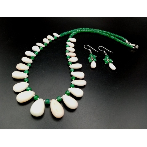 1072 - A 135ct Emerald Gemstone necklace with white coral drops, 925 silver clasp - and a matching pair of ... 