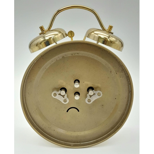 1458 - A LOVELY VINTAGE DOUBLE BELL ALARM CLOCK. IN WORKING ORDER. HEIGHT 17.5CM