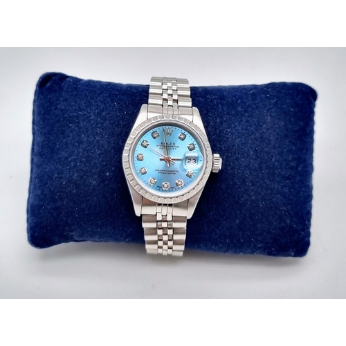 340 - A Gorgeous Ice-Blue Dial Ladies Rolex Oyster Perpetual Datejust. Stainless steel strap and case - 26... 