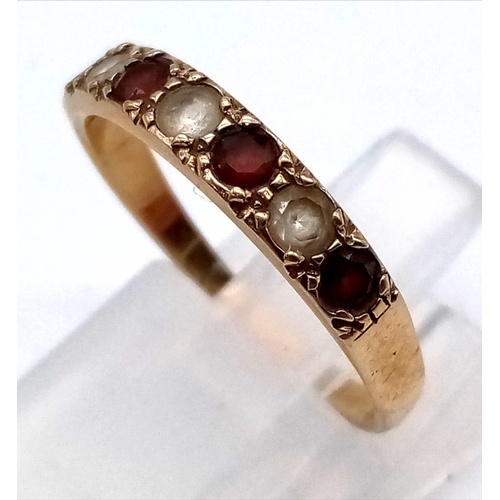 1197 - An Antique Diamond and Garnet 9K Yellow Gold Band Ring.
Size M. 1.55g total weight.