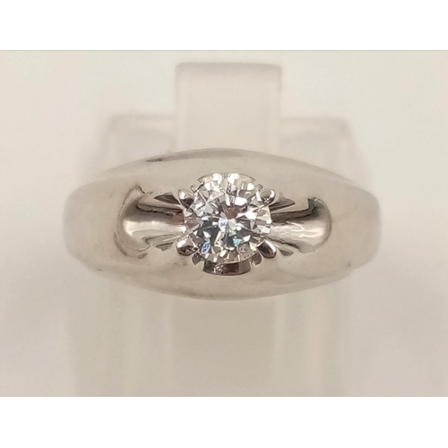 351 - A Modern 18K White Gold Diamond Solitaire Ring. 0.30ct. Size I. 5.95g