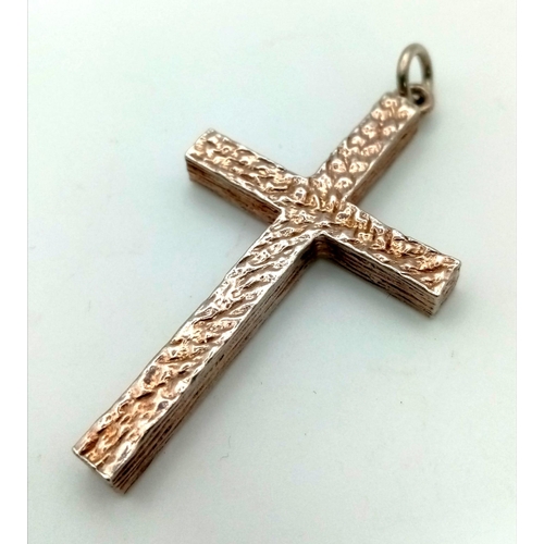 1124 - A Vintage Heavy Sterling Silver Cross Pendant. 6 x 3cm. 17g