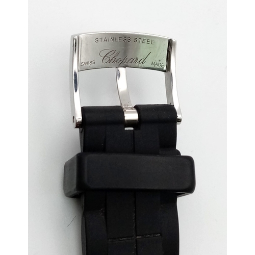 681 - A Chopard Happy Sport Ladies Watch. Black rubber strap with stainless steel case - 36mm. Black dial ... 