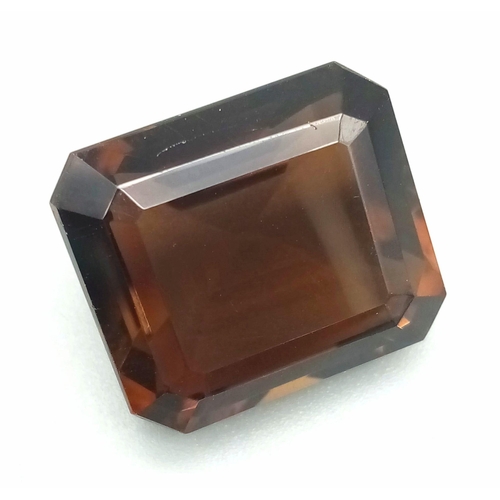 1555 - 23.25ct Natural Smoky Quartz Gemstone with  GLI Certification AAA Grade  17.20 x 15.00 x 10.90mm